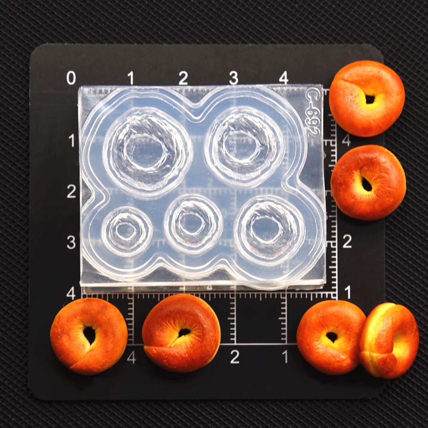 Полимерная глина, мини-3D бубл – обзор и цена Donut Mold Silicone